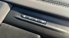 Land Rover Range Rover Evoque 2.0 D200 R-Dynamic SE 5dr Auto Diesel Hatchback